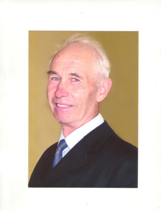 УЛАНОВ Юрий Михайлович УЛАНОВ Юрий Михайлович.