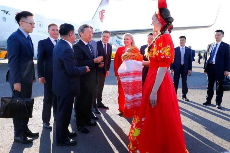 В столицу Приволжского федерального округа прибыл член Политбюро, Секретарь Политико-юридической комиссии ЦК КПК Чэнь Вэньцин.