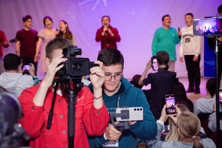 ЮНЫЕ ЖУРНАЛИСТЫ КИРОВСКОЙ ОБЛАСТИ СТАЛИ ПОБЕДИТЕЛЯМИ НА ФЕСТИВАЛЕ «ВОЛЖСКИЕ ВСТРЕЧИ-35».